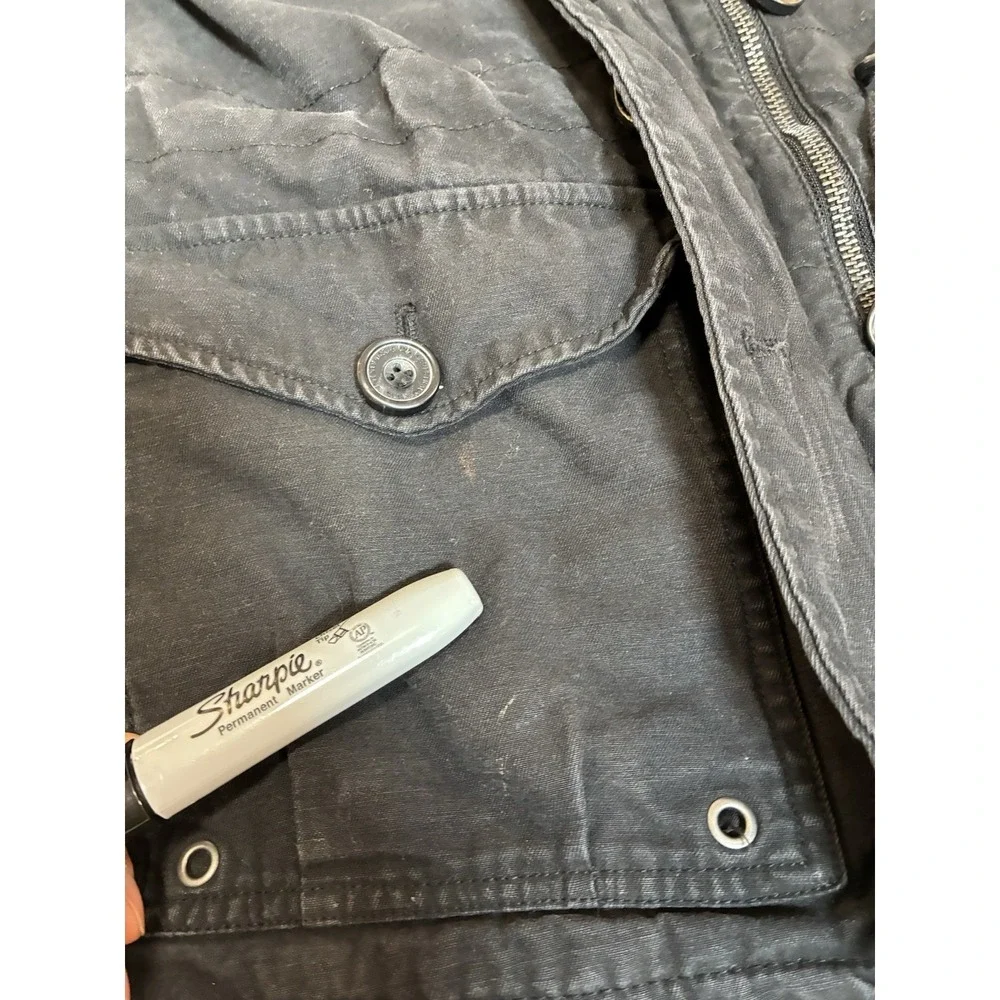 Levi's Men's Small Black Hooded Field Parka Jacket Quilted Lining Military Style